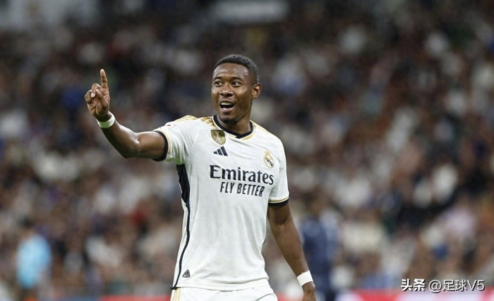 皇马压哨绝杀拜仁,伯纳乌沸腾(皇马史上最强十一人) 皇马压哨绝杀拜仁,伯纳乌沸腾(皇马史上最强十一人)